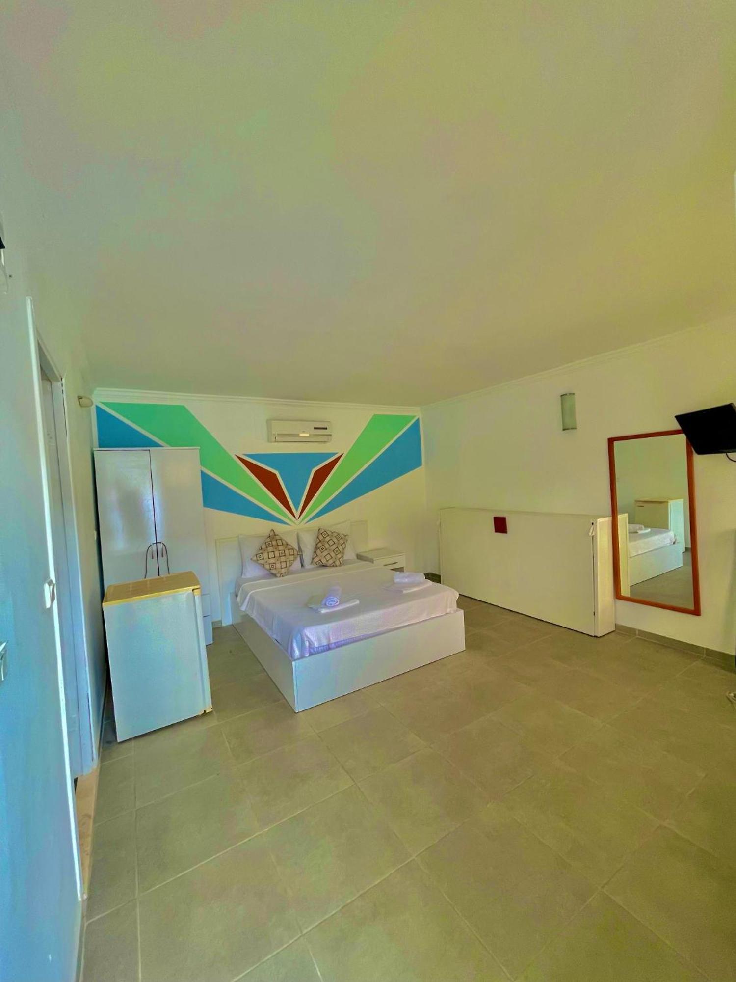 Korsanada Hotel Каш Екстериор снимка