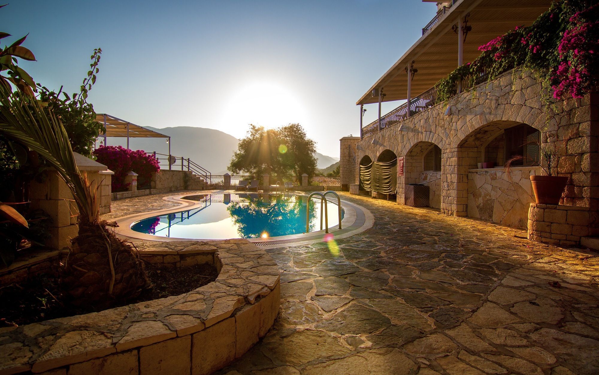 Korsanada Hotel Каш Екстериор снимка